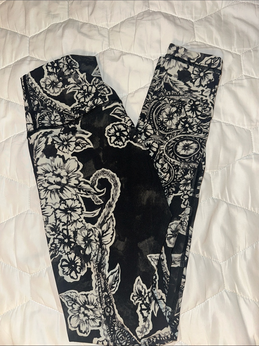 lululemon athletica Black & White Floral Print leggings